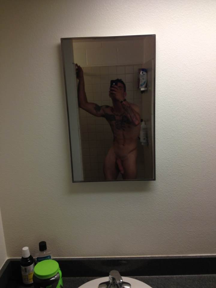 mirror nude selfshots from men - vey hot and sexy!